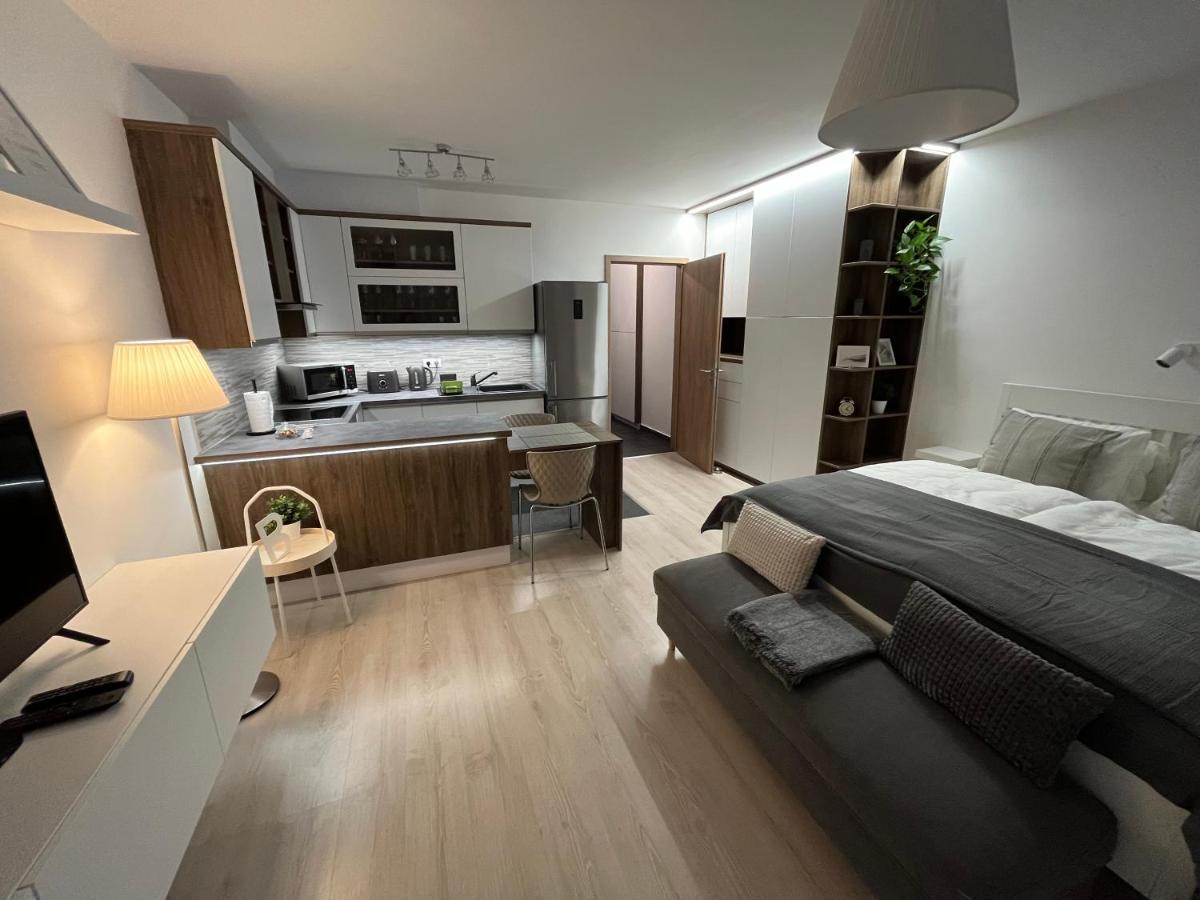 Vileo50 Apartment Budapest Exteriör bild